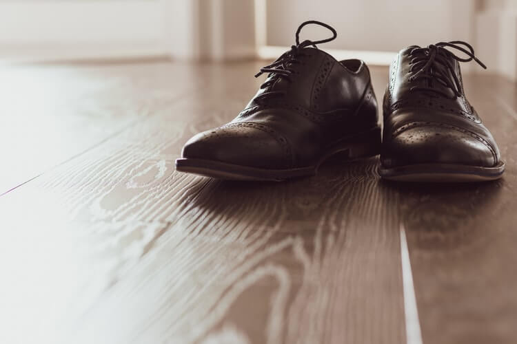 6 Best Glues for Shoes (Plus How to Fix Shoe Soles)
