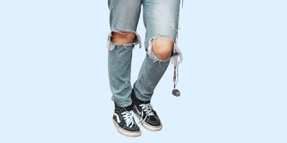 How to Rip Jeans At Home – 7 Easy Steps