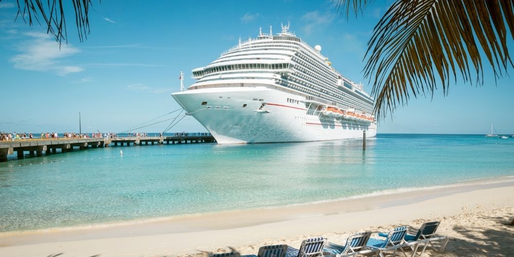What to Wear on a Cruise: Your Ultimate Clothing Guide