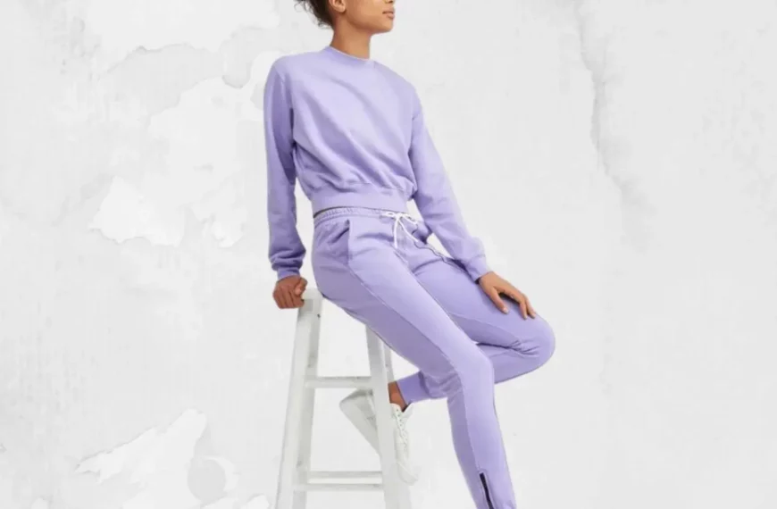 16 Best Loungewear Brands for Show-Stopping Comfort