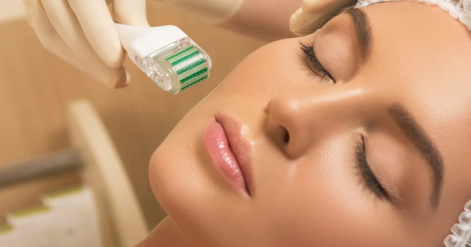 Microdermabrasion vs Microneedling: What’s the Difference?