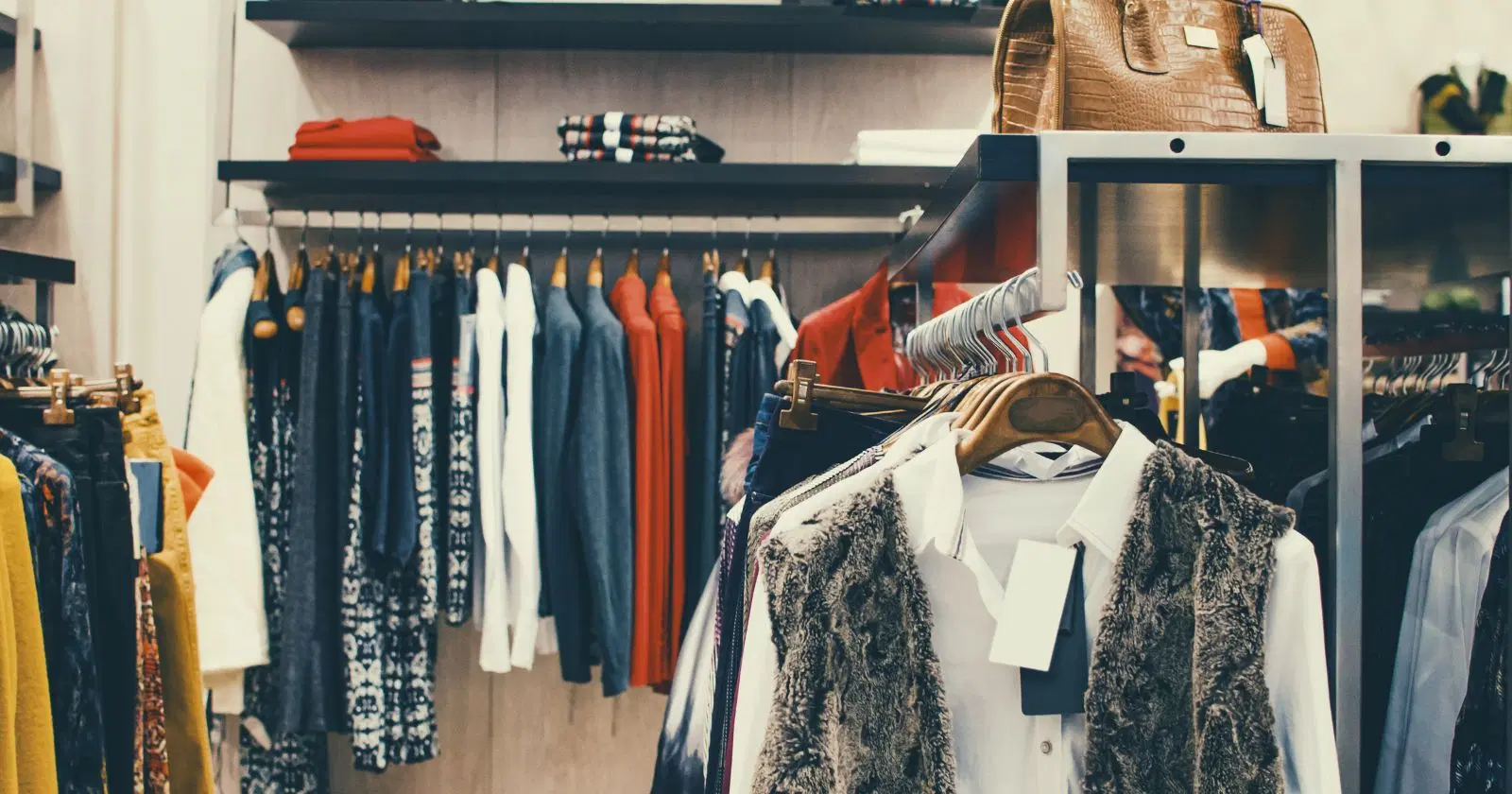 12 Best LA Clothing Brands To Check Out Now